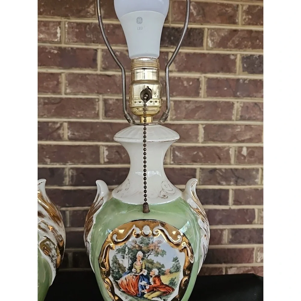 Set Of Vintage Martha and George Washington Table‎ Lamp Bases, Gilded Colonial
